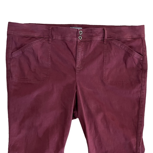 Torrid Aviator Mid Rise Stretch Pants - Picture 7 of 13